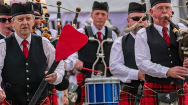 Highland_PIpe_Band